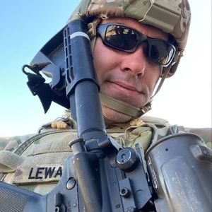 Meet your Posher, Jeff